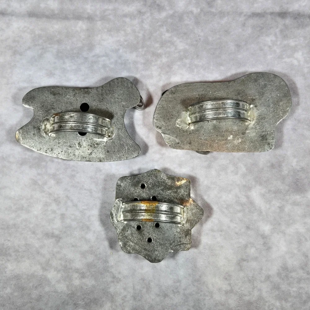 Vintage Flat Back Handle Cookie Cutters Horse Cow Star‎